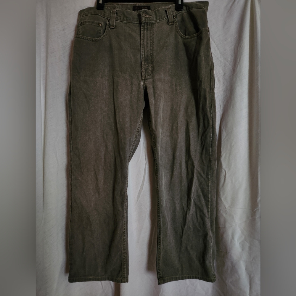 Women's Casual Pants in Olive Green